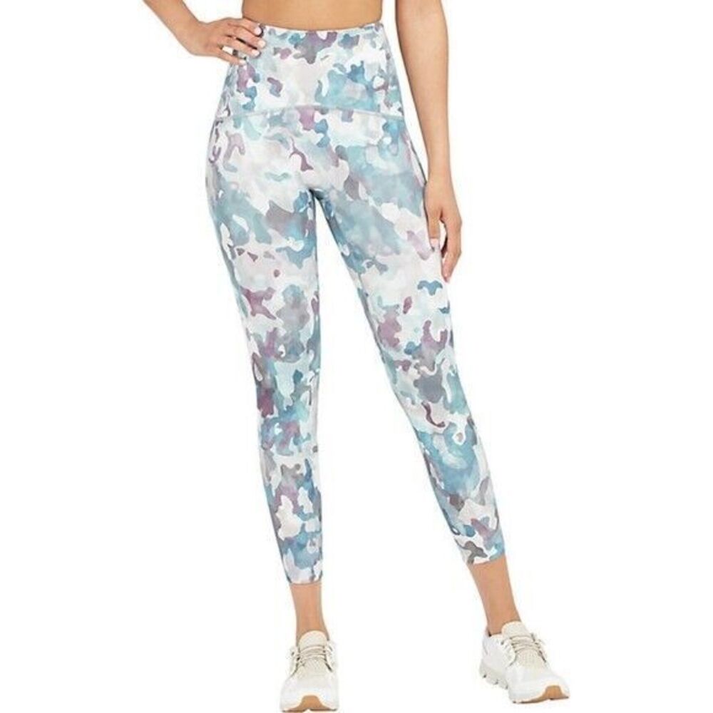 Womens Spanx Booty Boost Active Printed 7/8 Legging Painted Camo Pink Size M
